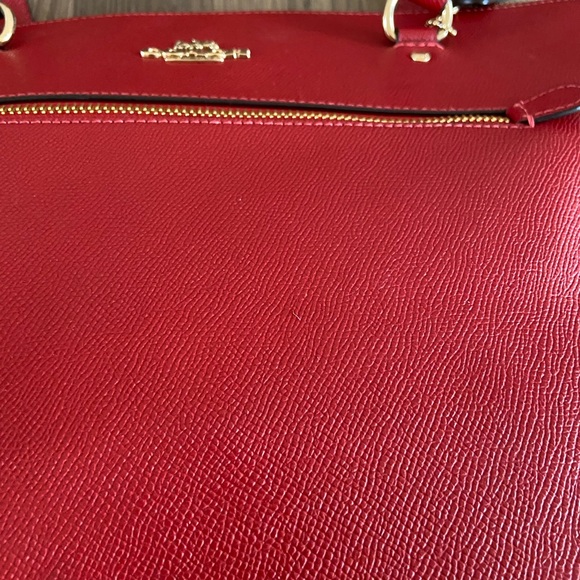 Coach Red Gallery Tote Bag 79608 - Picture 5 of 13